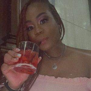 Meet your Posher, Gabrielle